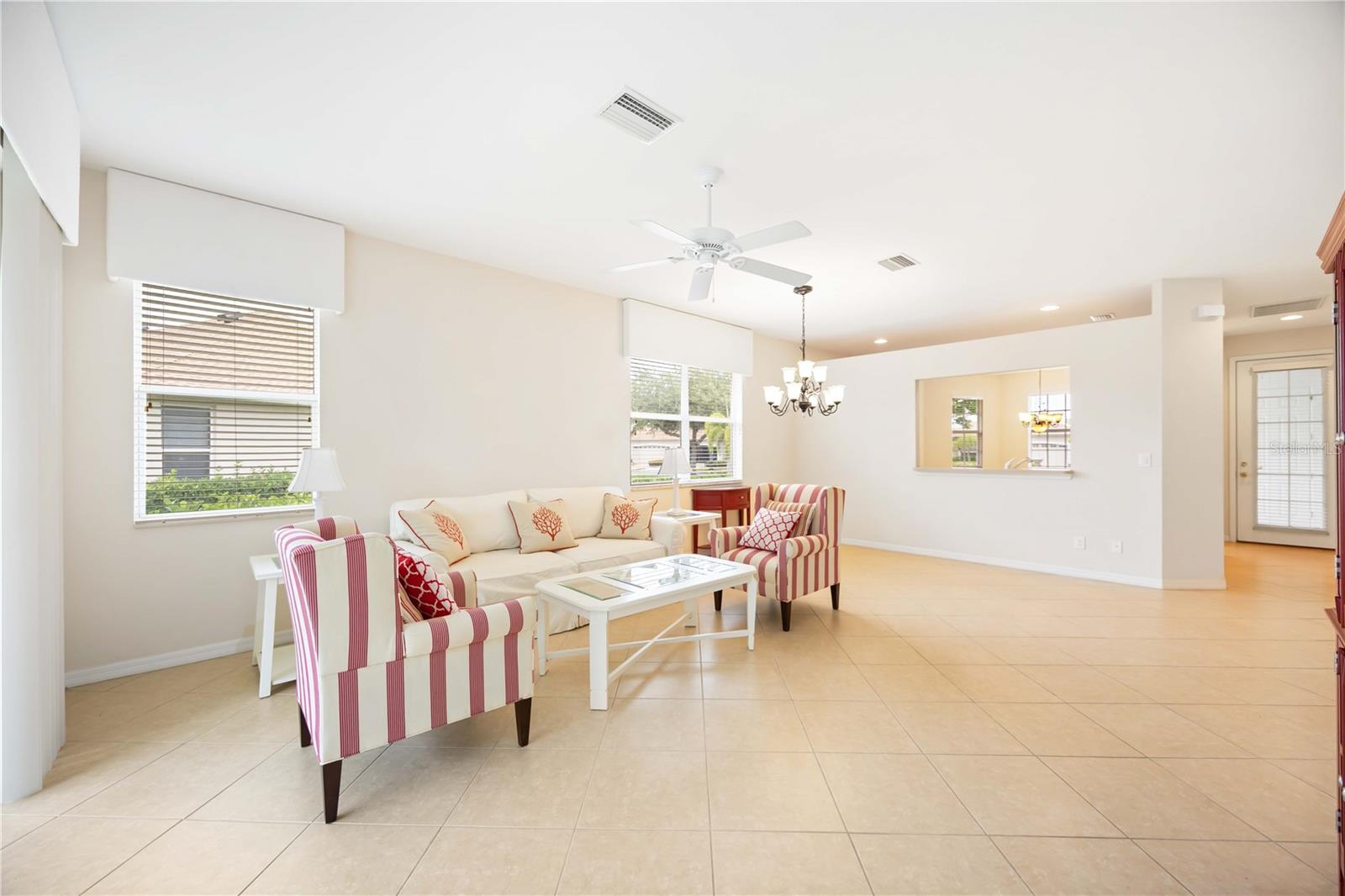 LAKESIDE PLANTATION - Residential