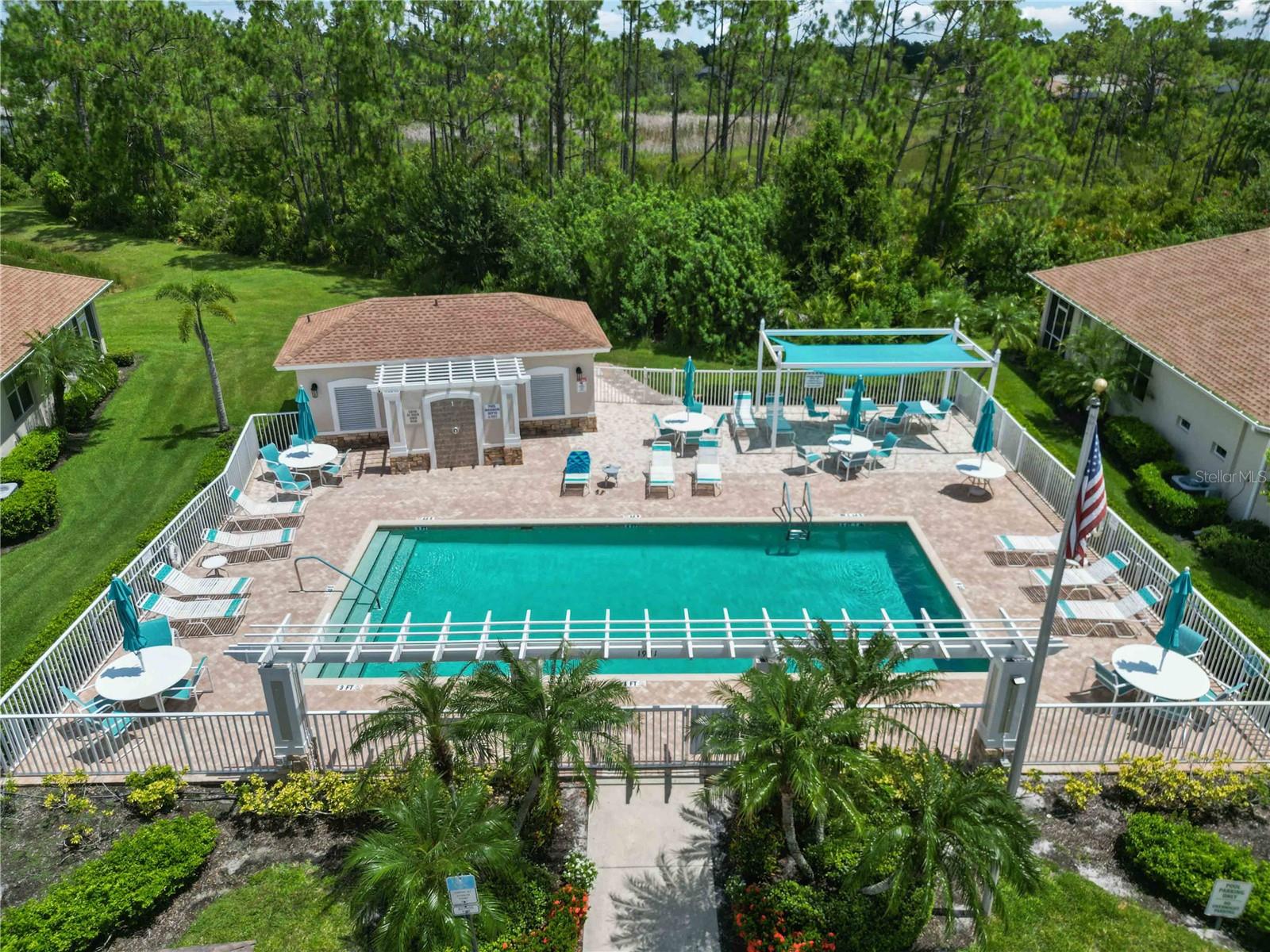 LAKESIDE PLANTATION - Residential