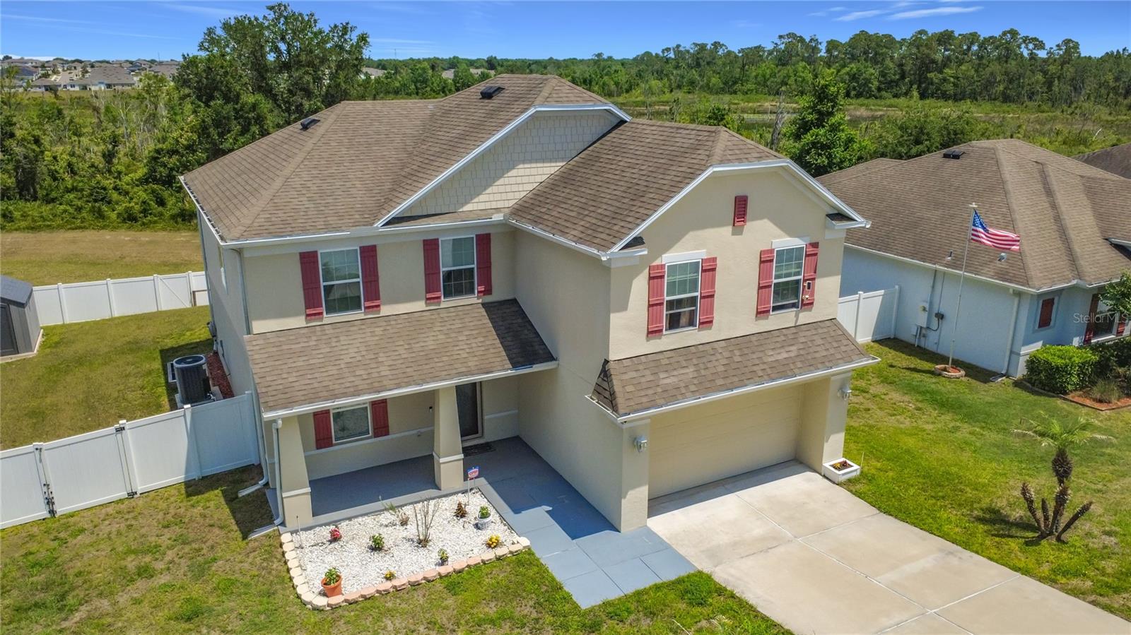 KNIGHT LAKE ESTATES - Residential