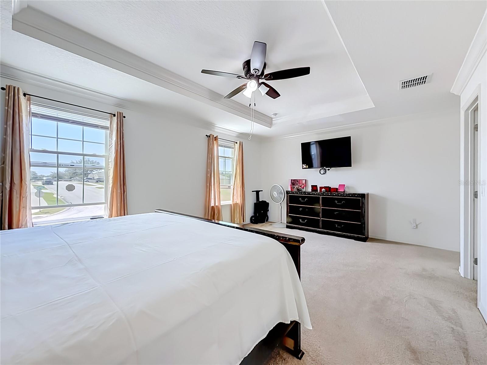 KNIGHT LAKE ESTATES - Residential