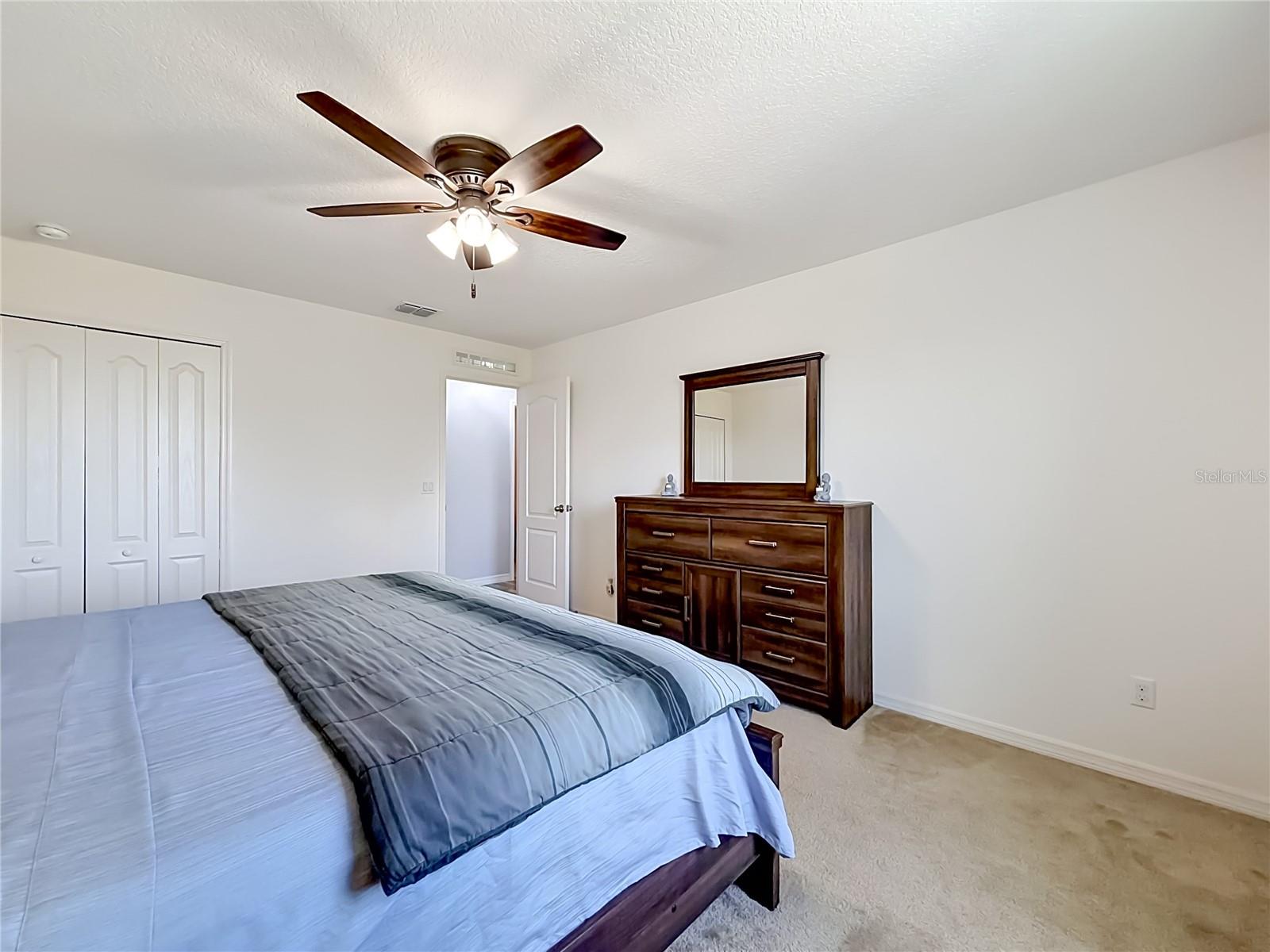 KNIGHT LAKE ESTATES - Residential
