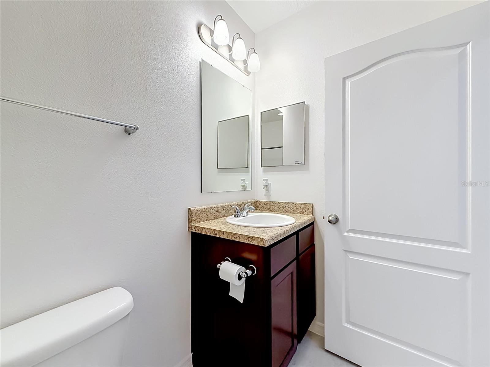 KNIGHT LAKE ESTATES - Residential