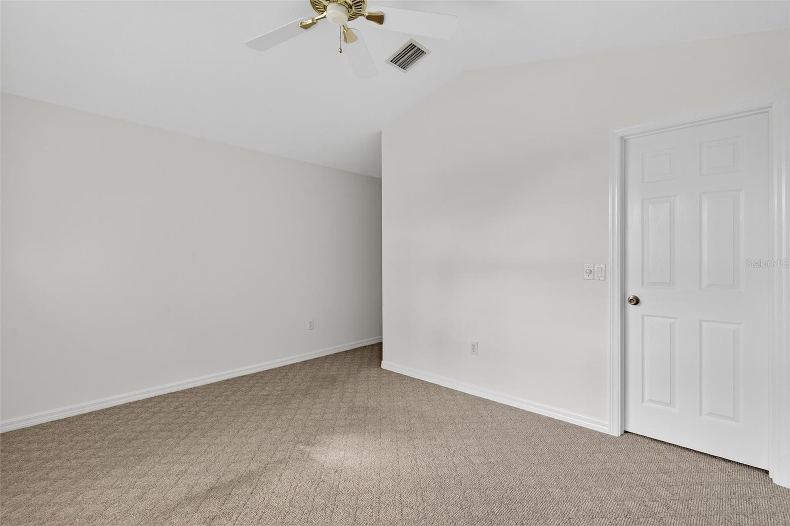 PALM COAST/EASTHAMPTON SEC 34 - Residential