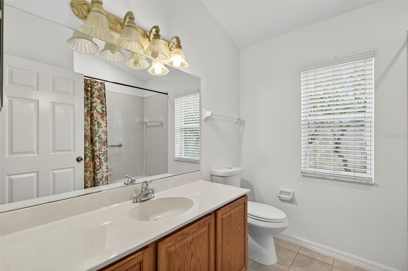 PALM COAST/EASTHAMPTON SEC 34 - Residential