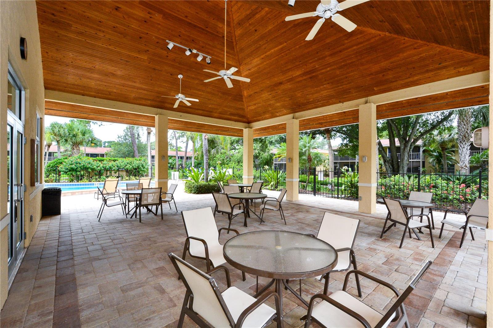 PARK VIEW - Residential