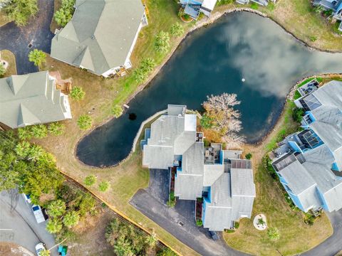 A home in CRYSTAL RIVER