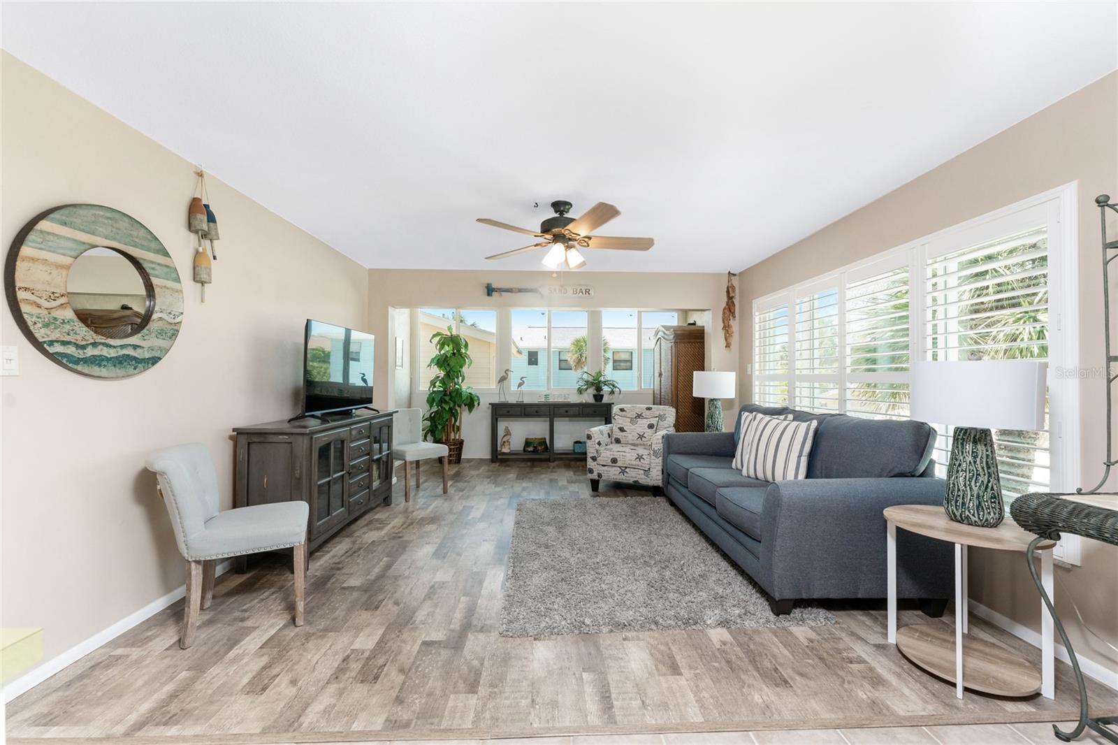 TIKI APTS BLDG 01 - Residential