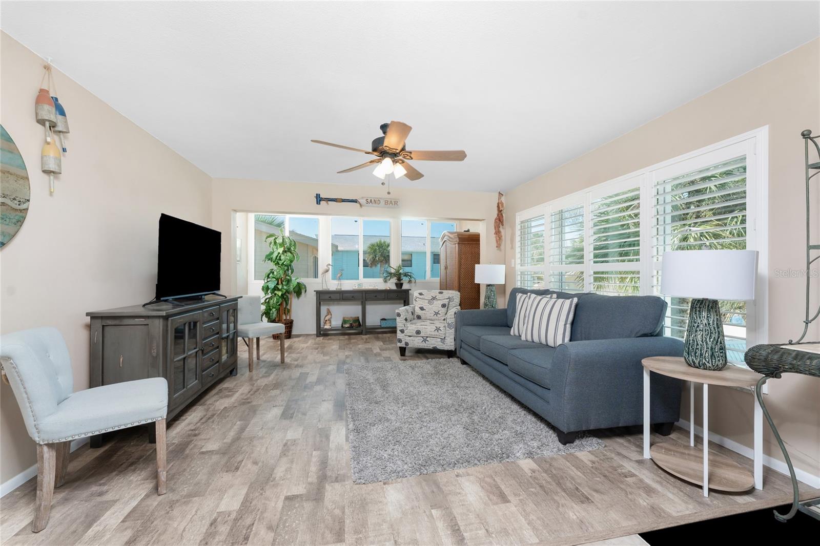 TIKI APTS BLDG 01 - Residential