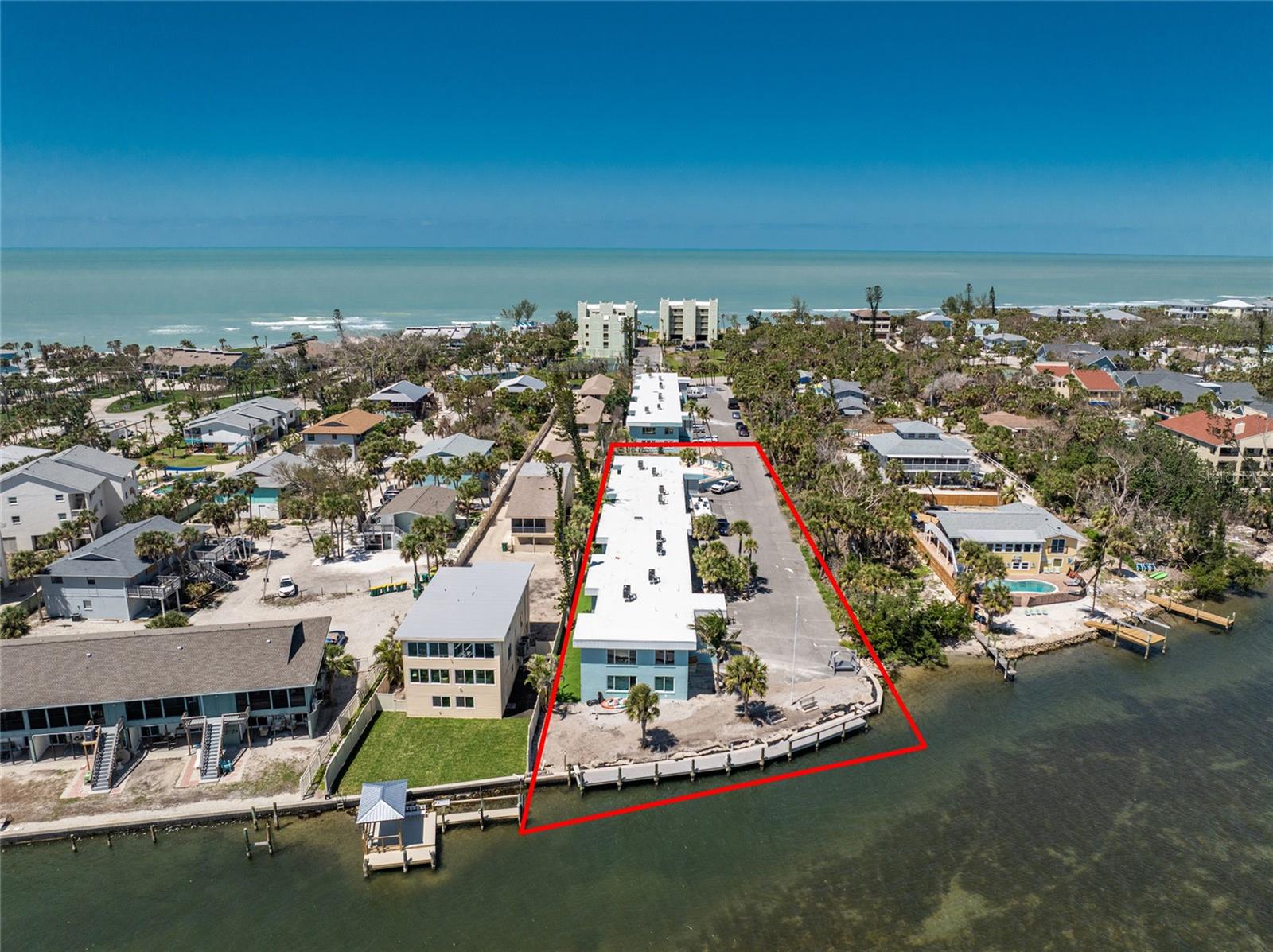 TIKI APTS BLDG 01 - Residential