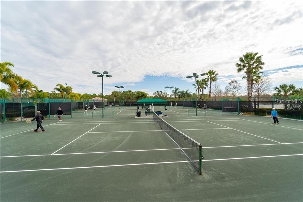 VILLAGEWALK - Residential Lease
