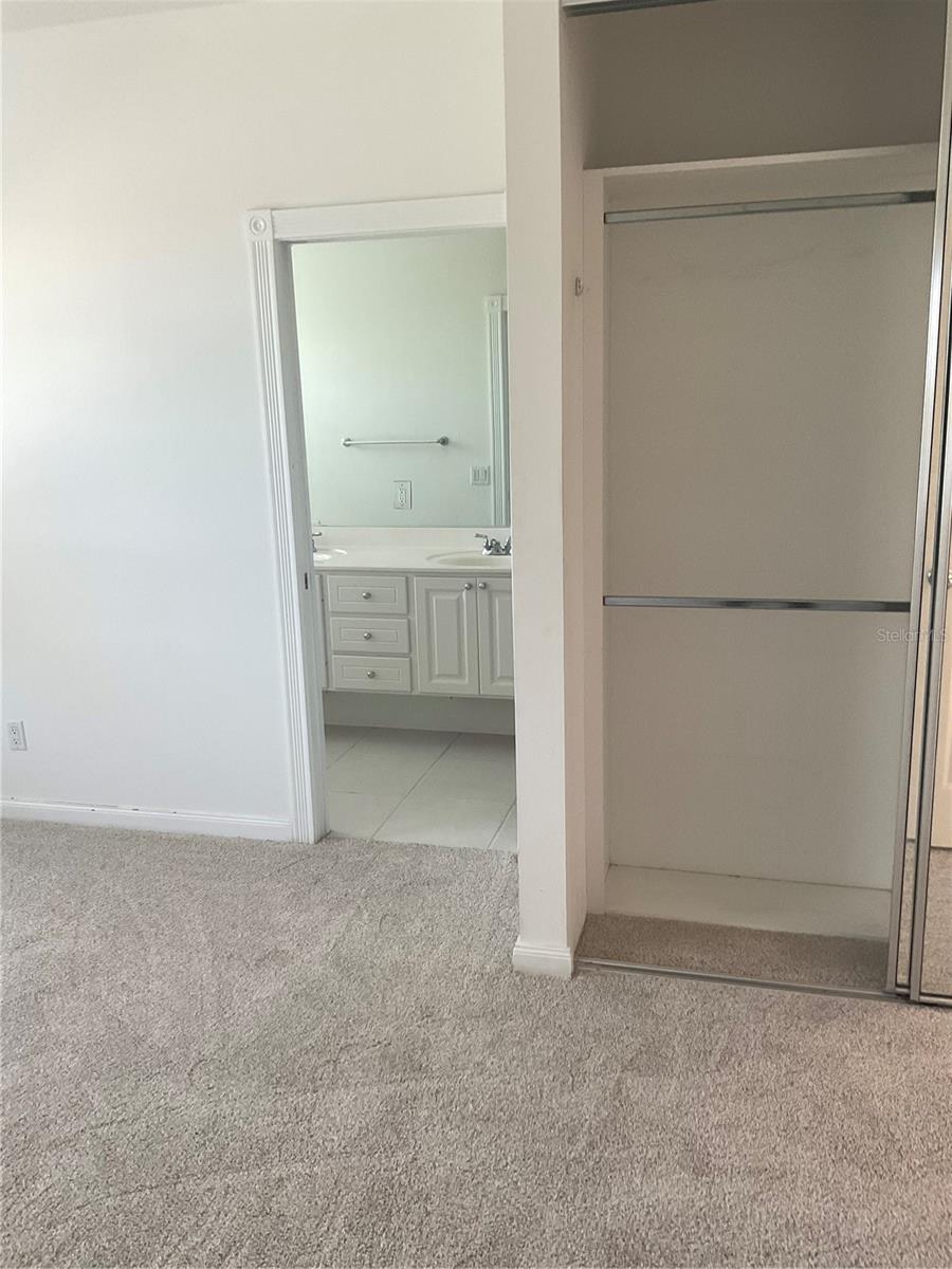 VILLAGEWALK - Residential Lease