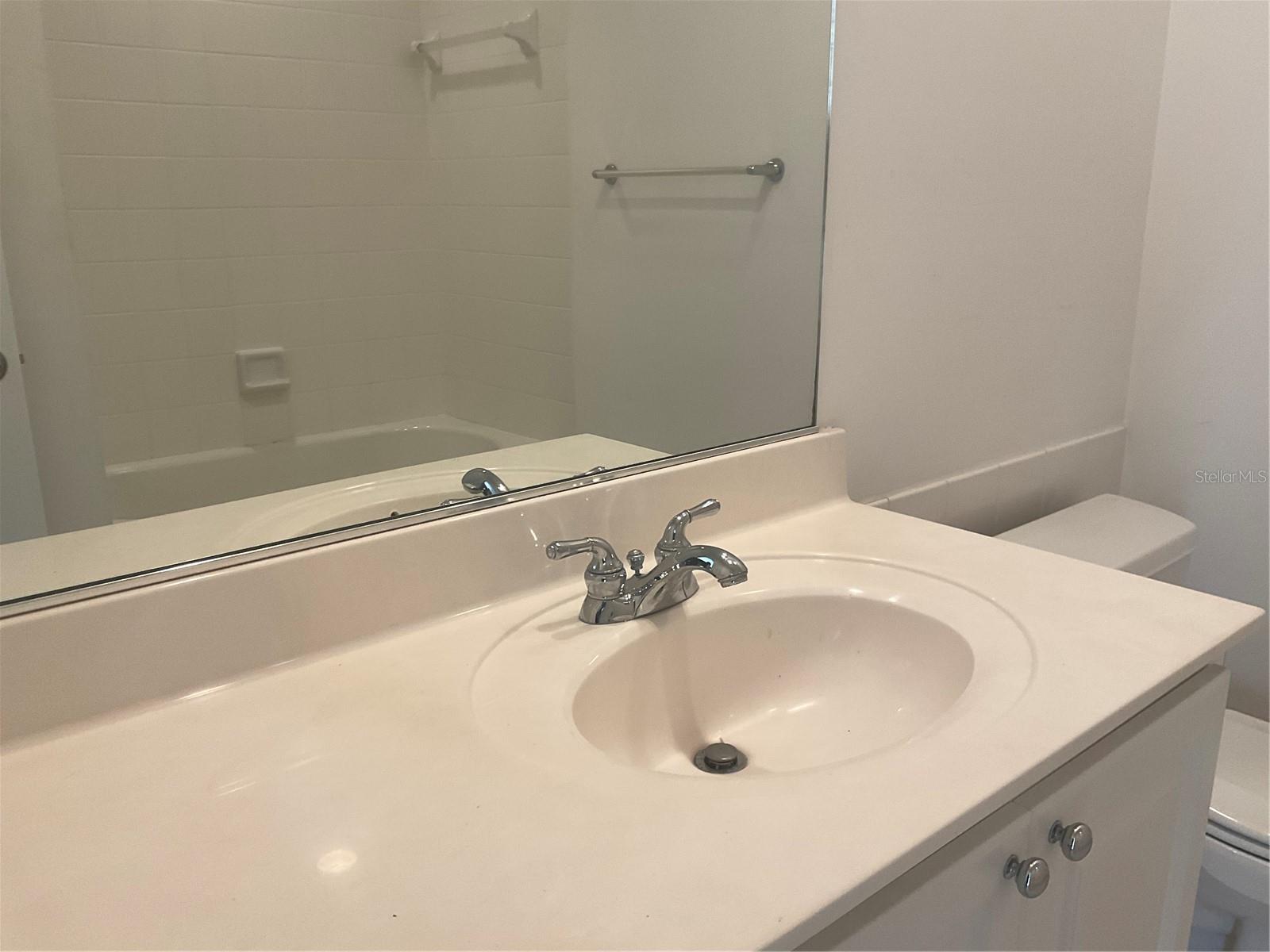 VILLAGEWALK - Residential Lease