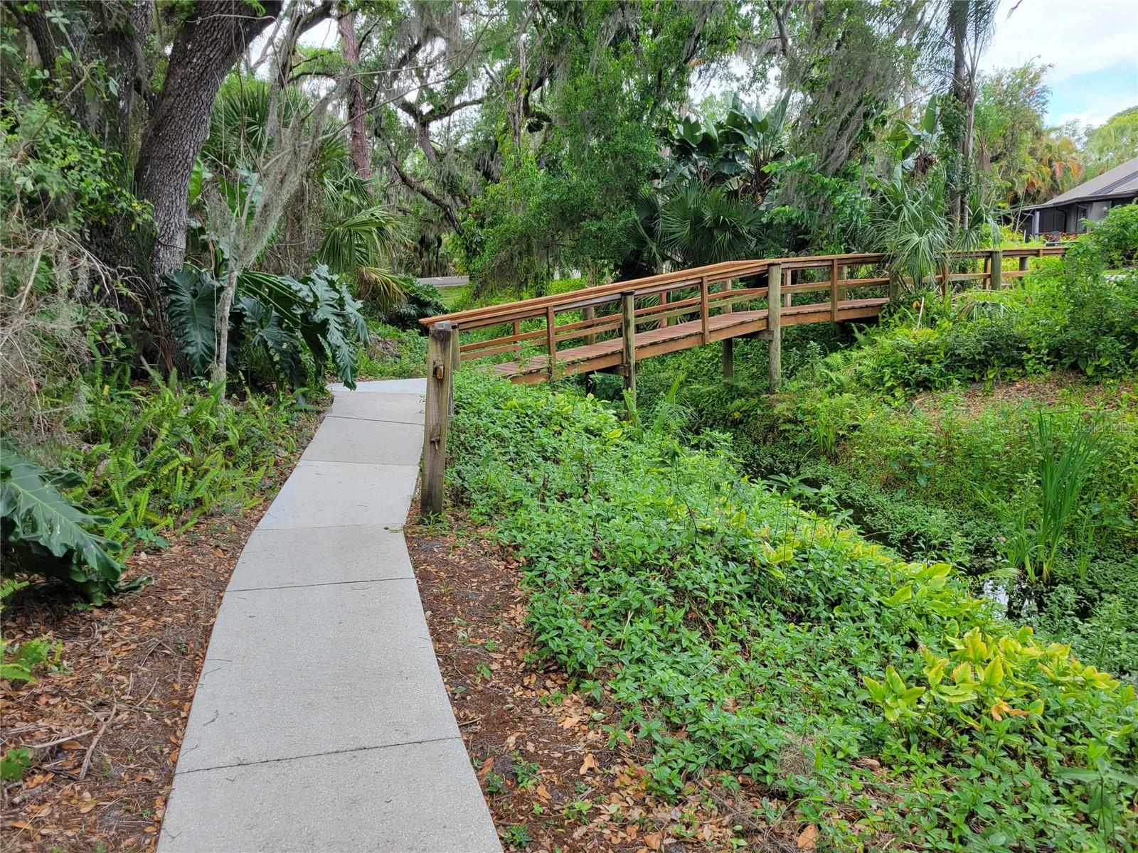 HAMPSTEAD HEATH - Residential