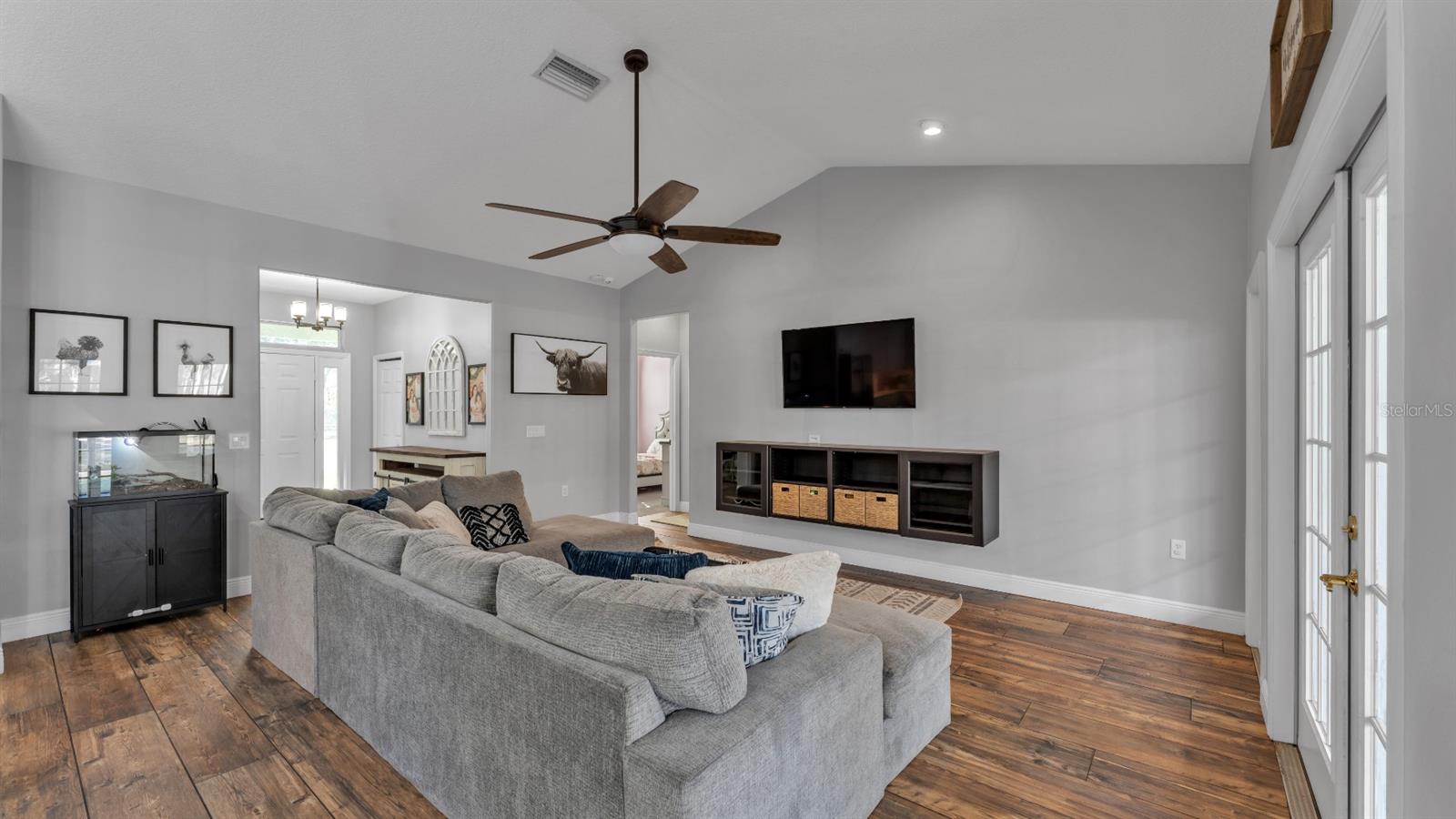 ACREAGE - Residential