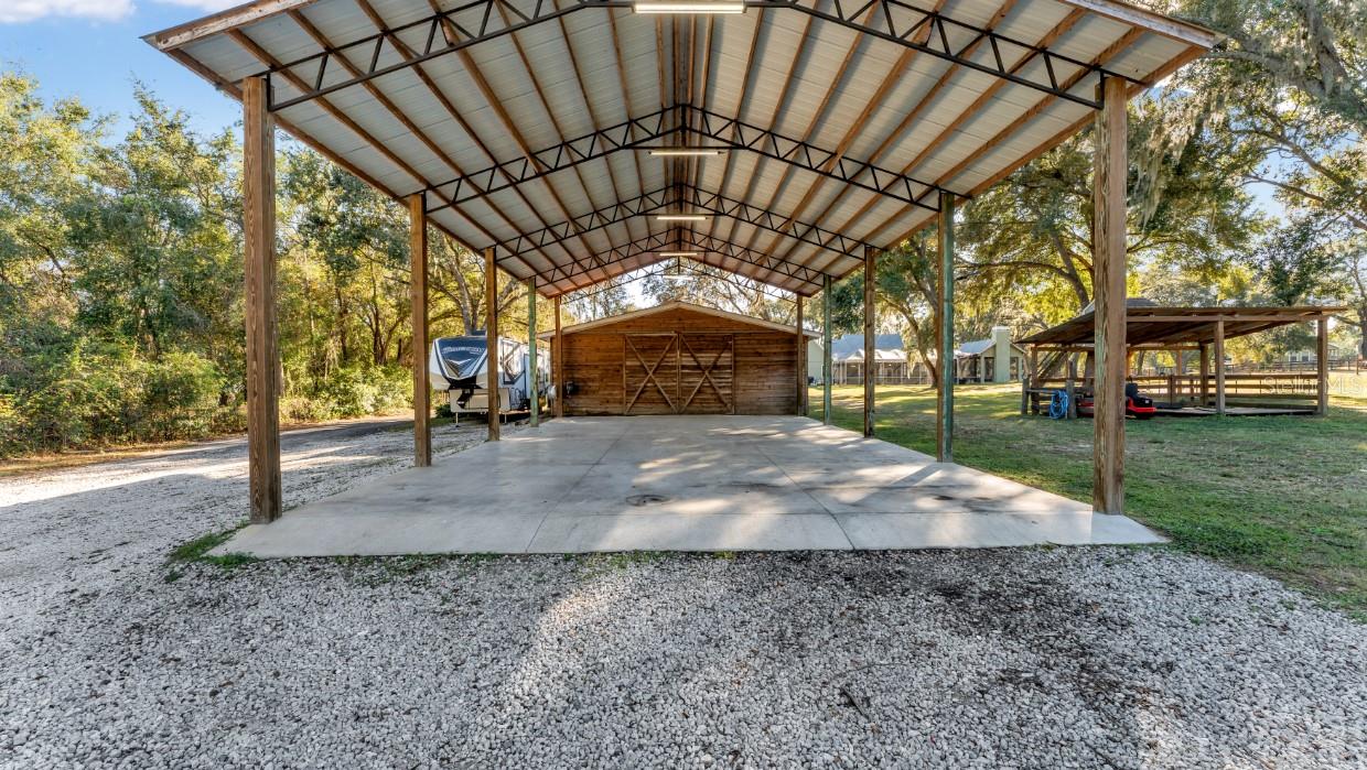 ACREAGE - Residential