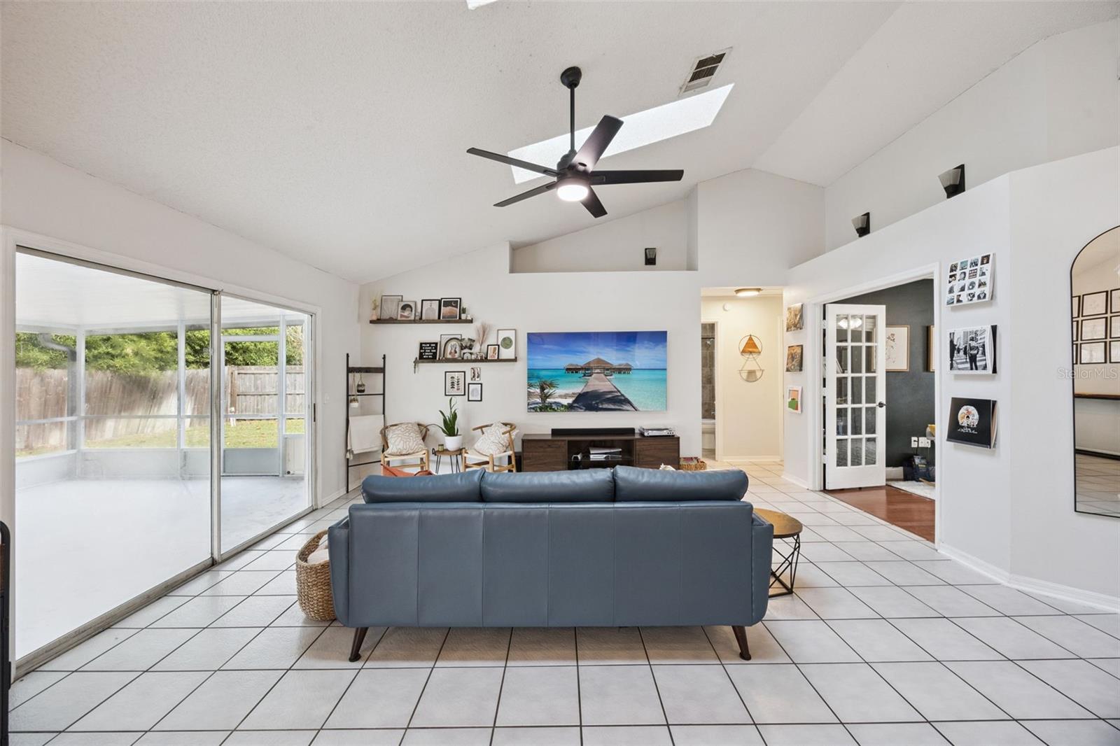 MIDDLETON OAKS - Residential