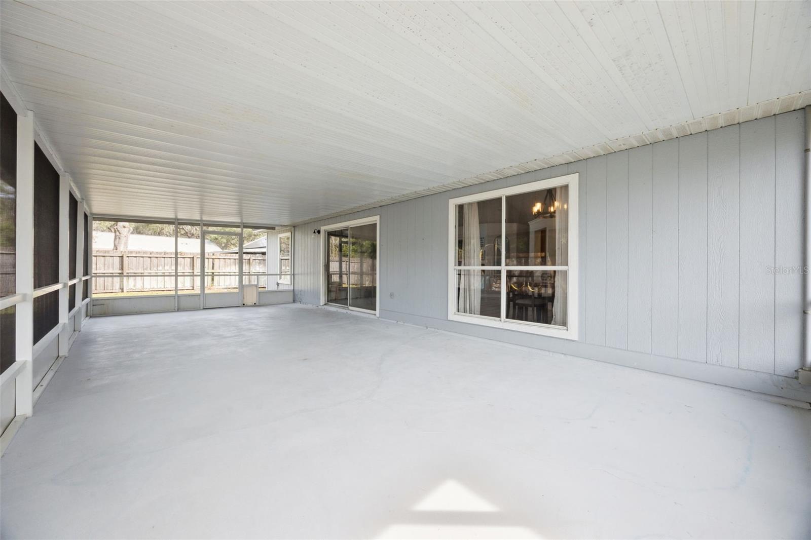 MIDDLETON OAKS - Residential