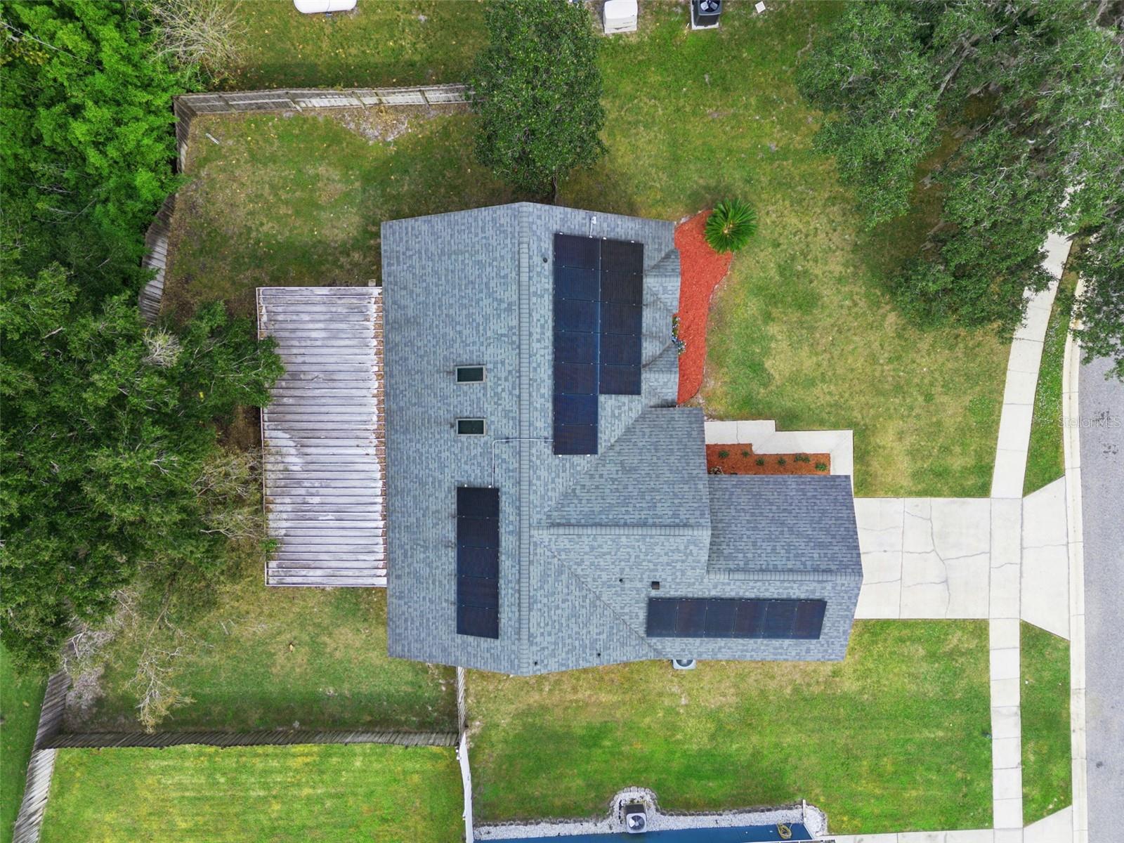 MIDDLETON OAKS - Residential