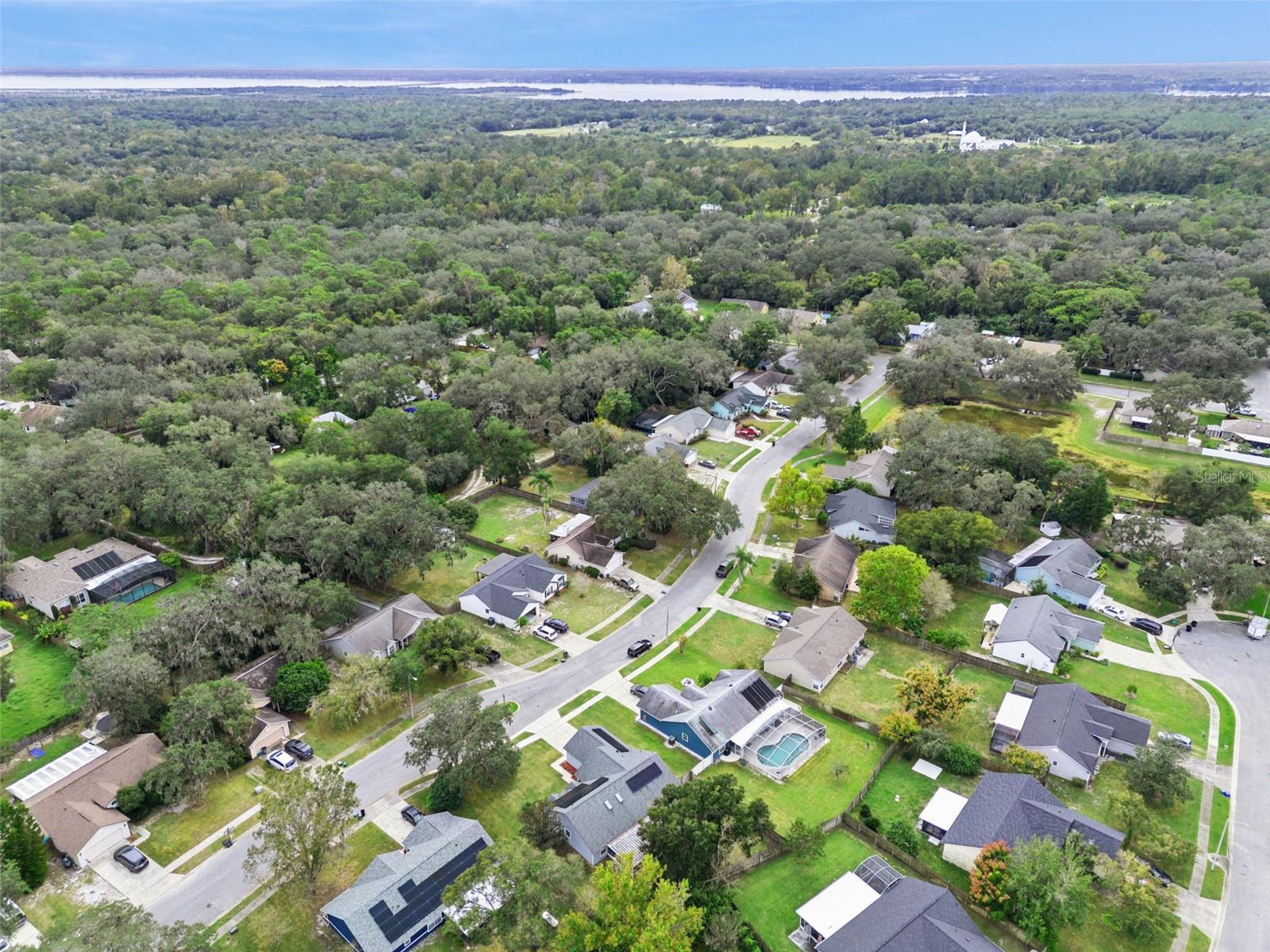 MIDDLETON OAKS - Residential