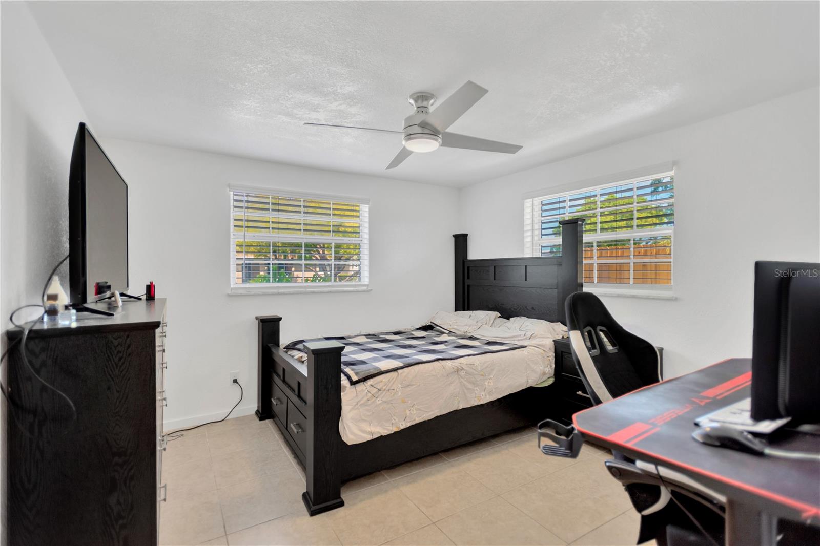 HUDSON BEACH ESTATES - Residential