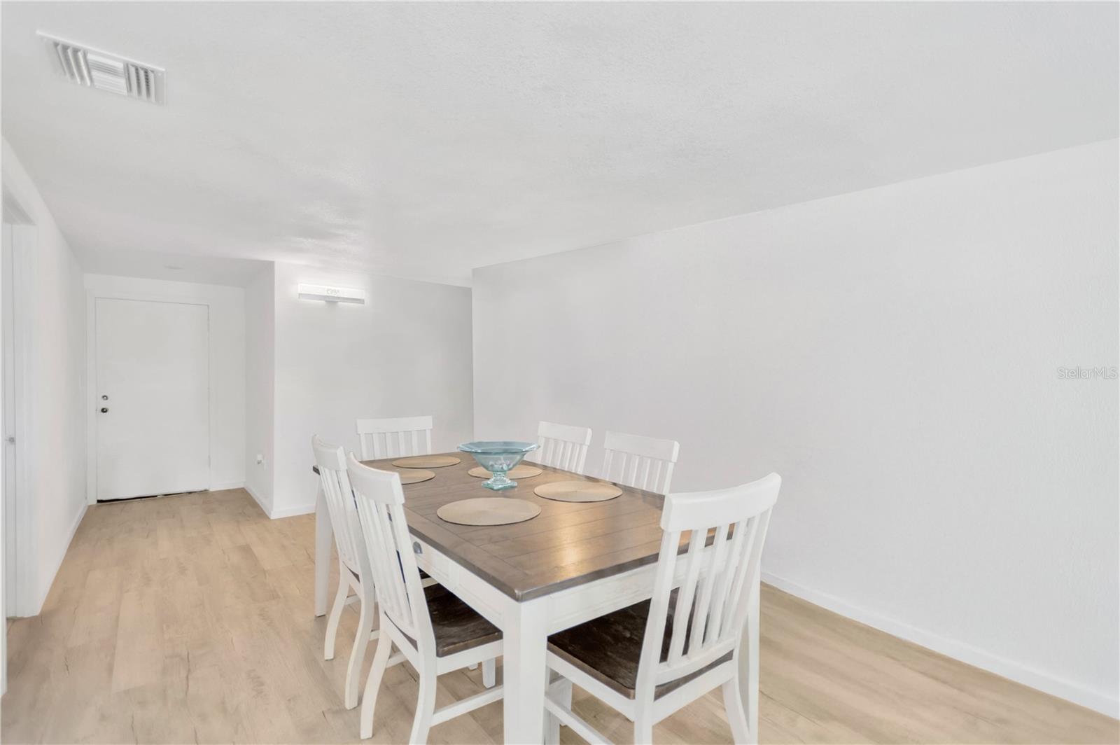 HUDSON BEACH ESTATES - Residential