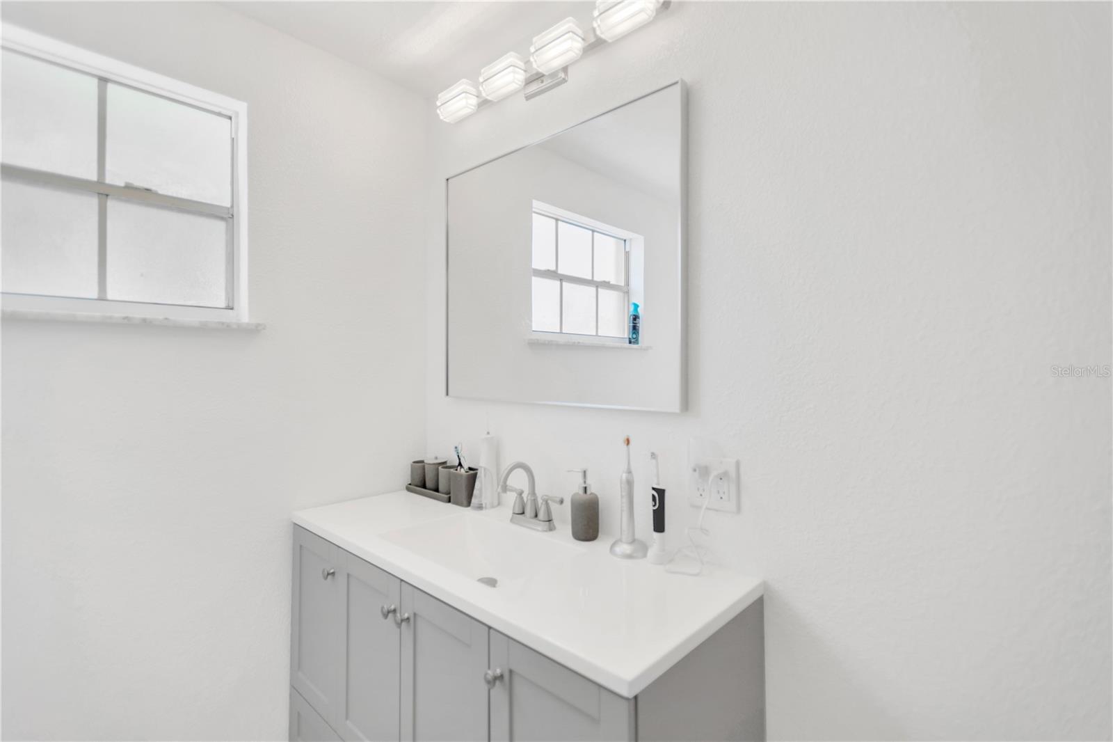 HUDSON BEACH ESTATES - Residential