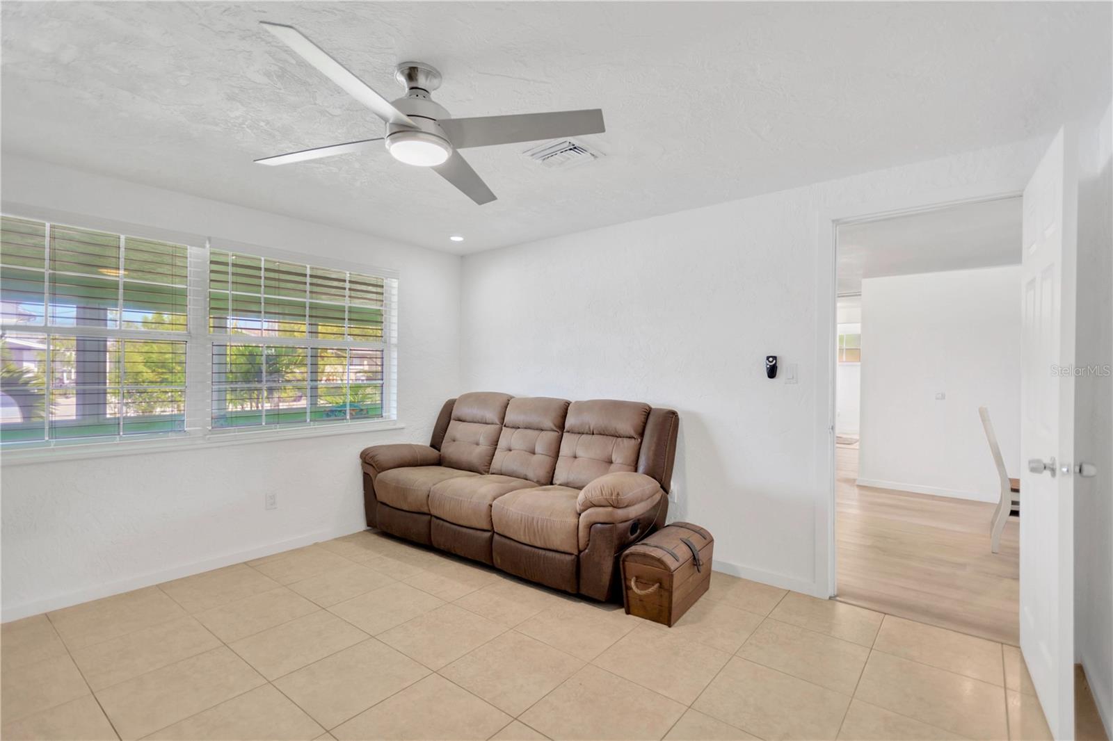 HUDSON BEACH ESTATES - Residential