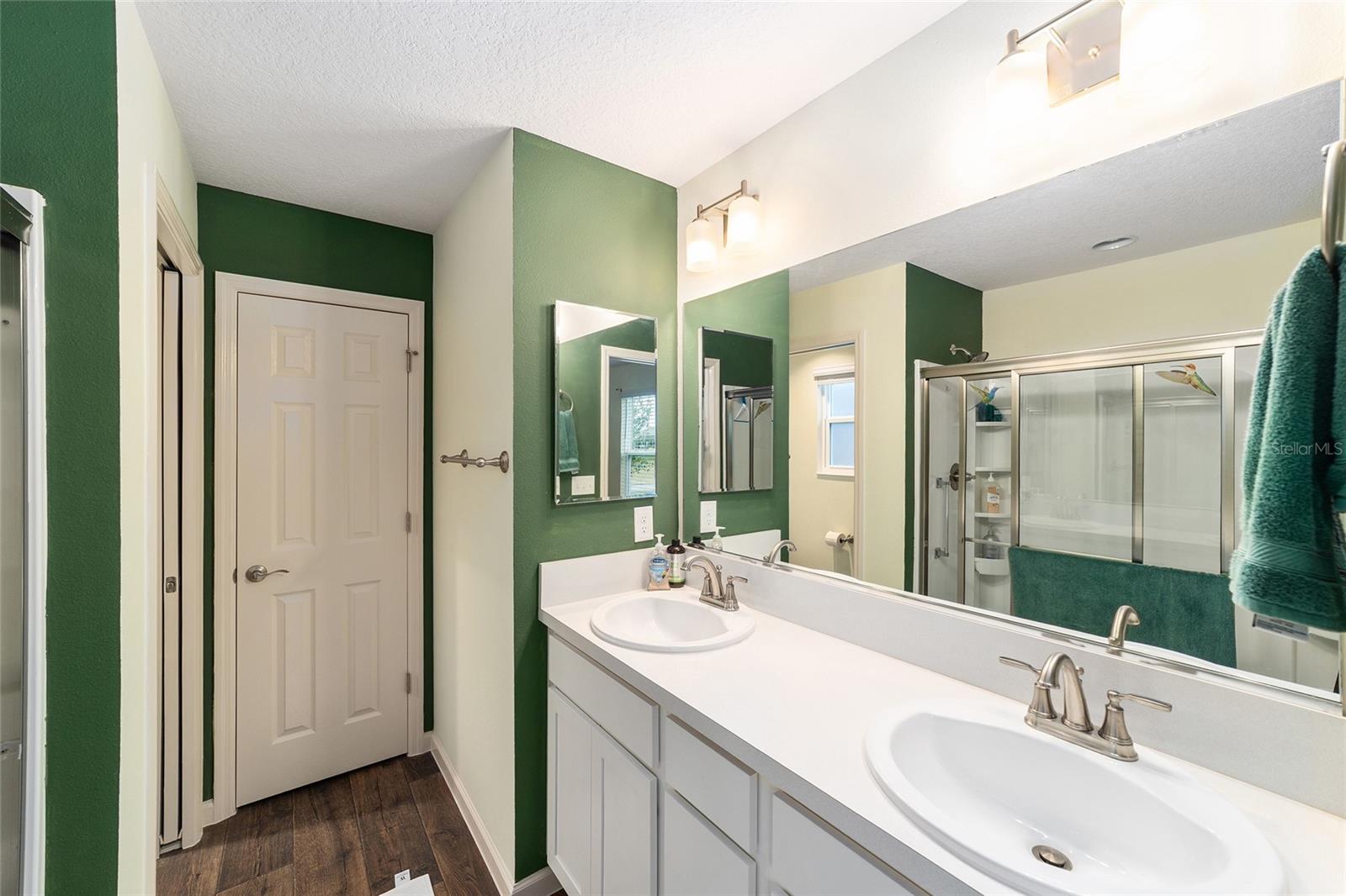 VILLAGES/SOUTHERN OAKS ELLIE V - Residential