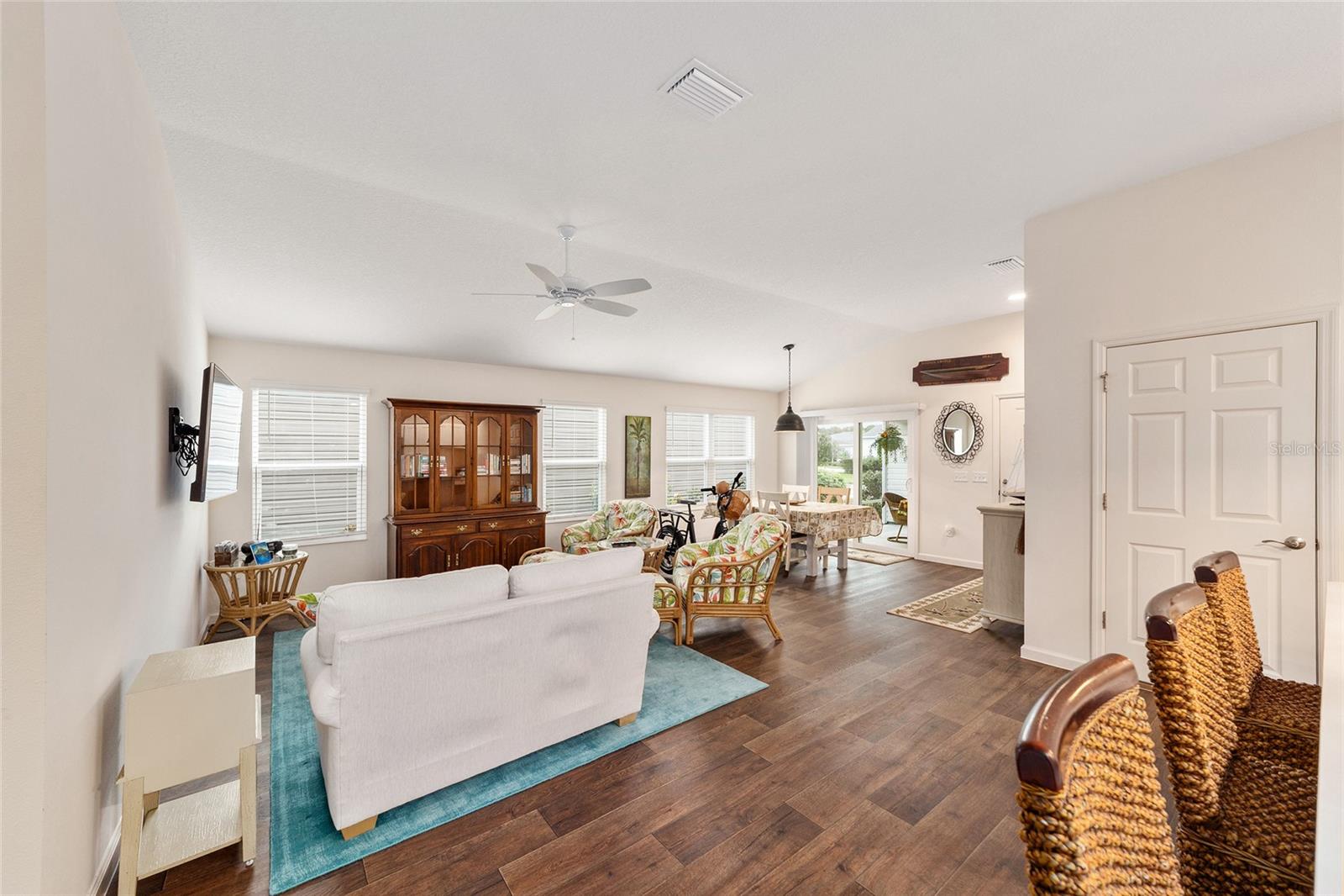 VILLAGES/SOUTHERN OAKS ELLIE V - Residential