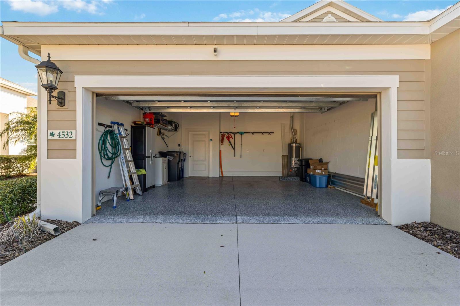 SILVERLEAF - Residential