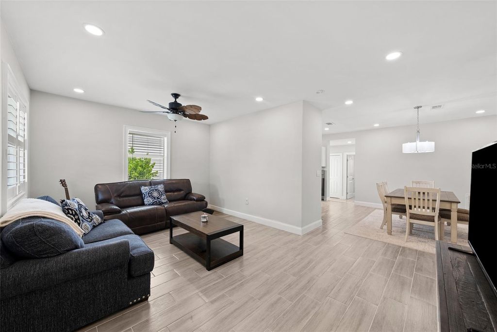 Photo of 609 Danube Avenue, Tampa, FL 33606 (MLS # TB8417631)