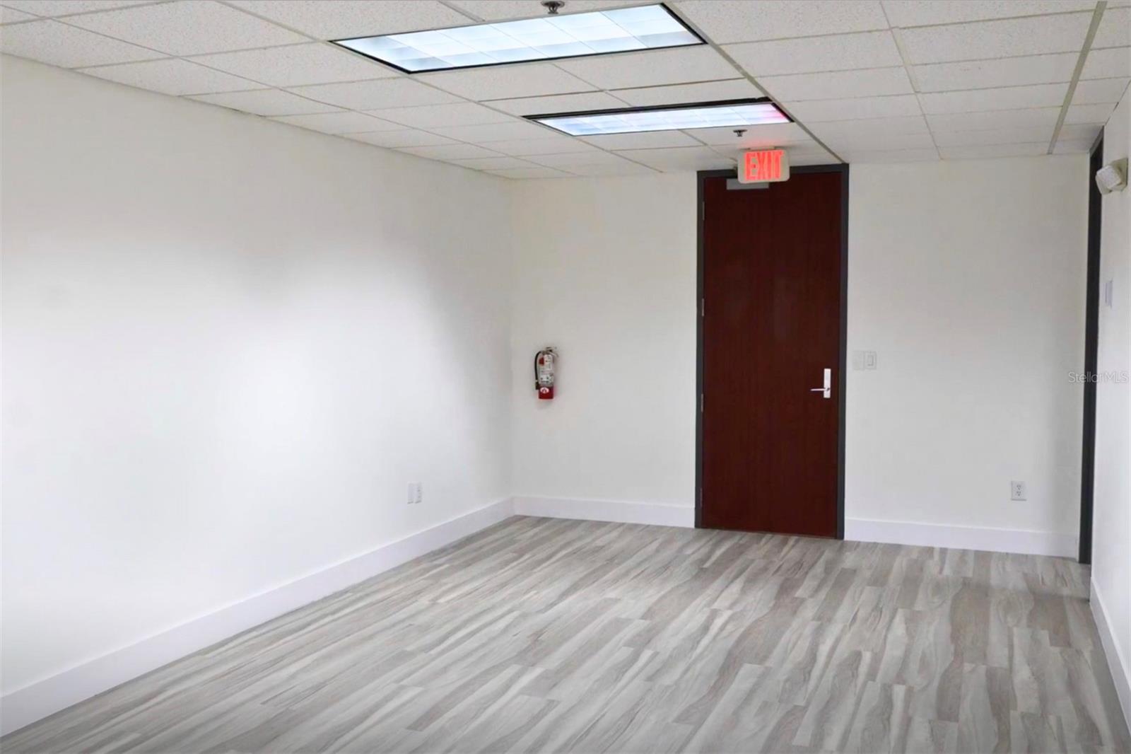 INTERLACHEN CORPORATE CENTER - Commercial Sale