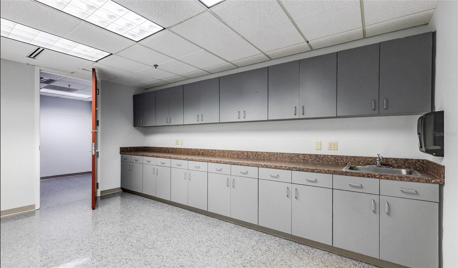 INTERLACHEN CORPORATE CENTER - Commercial Sale