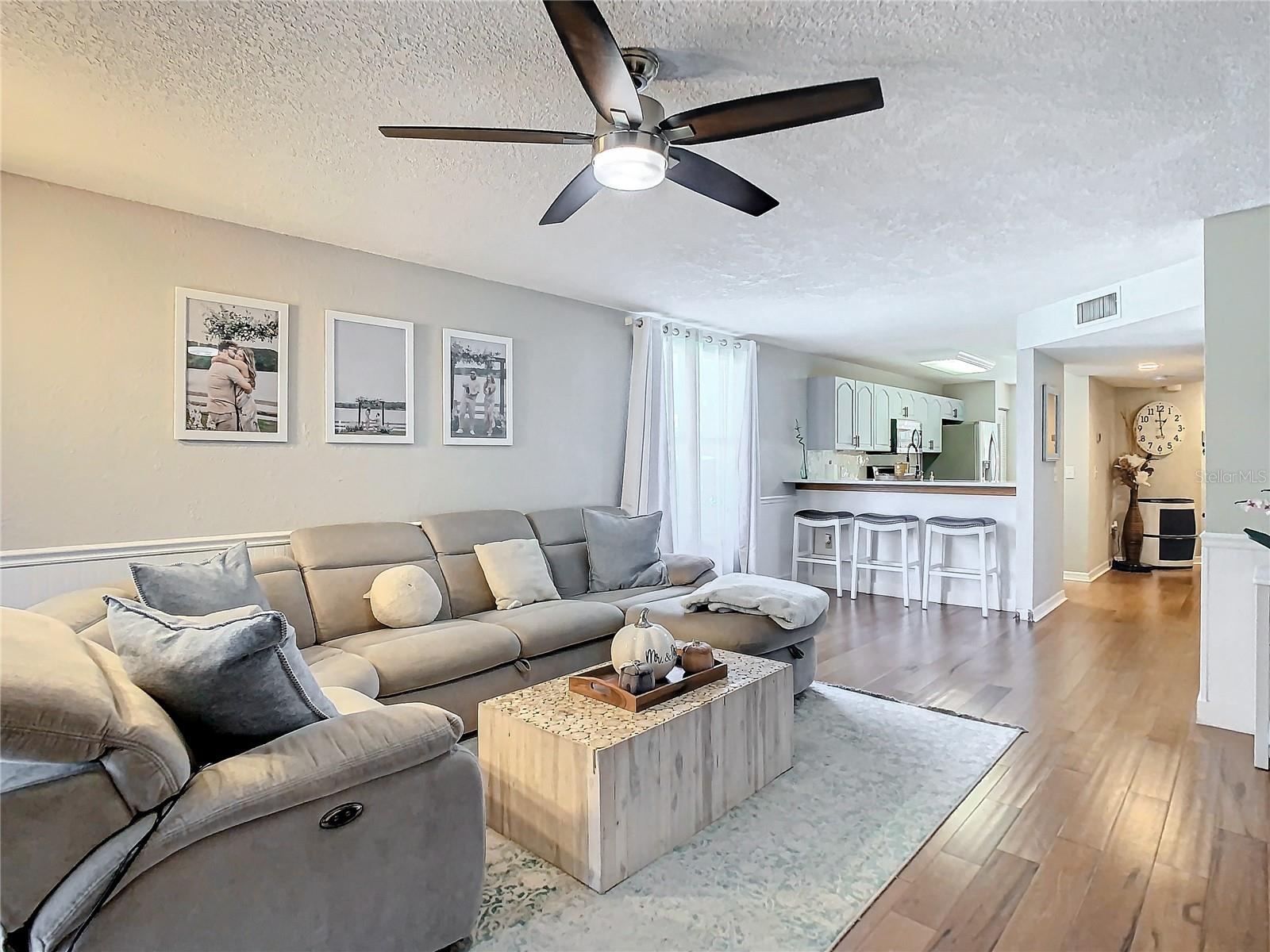 CARROLLWOOD COVE AT EMERALD GR - Residential