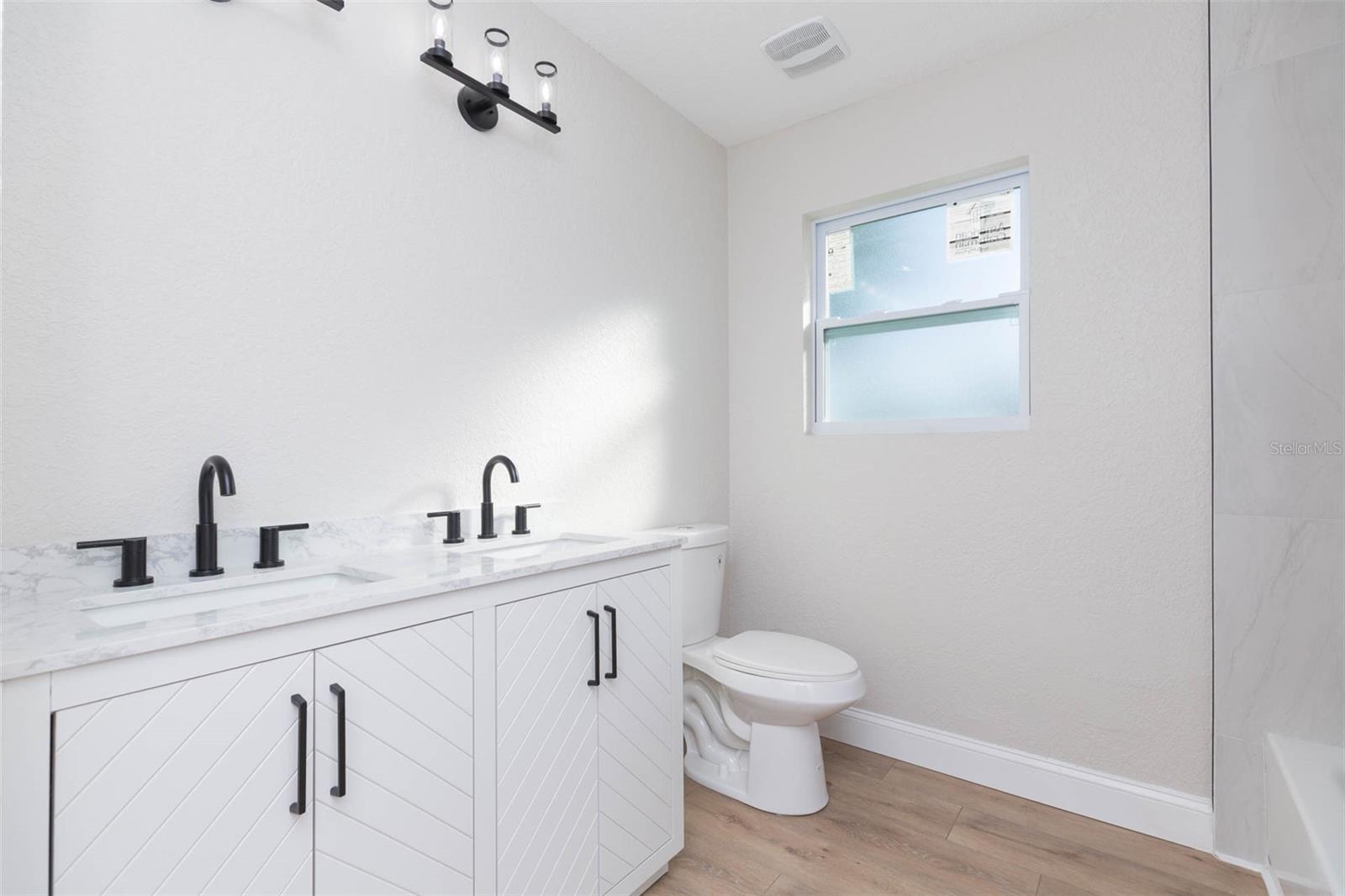 ORANGE VALLEY - Residential