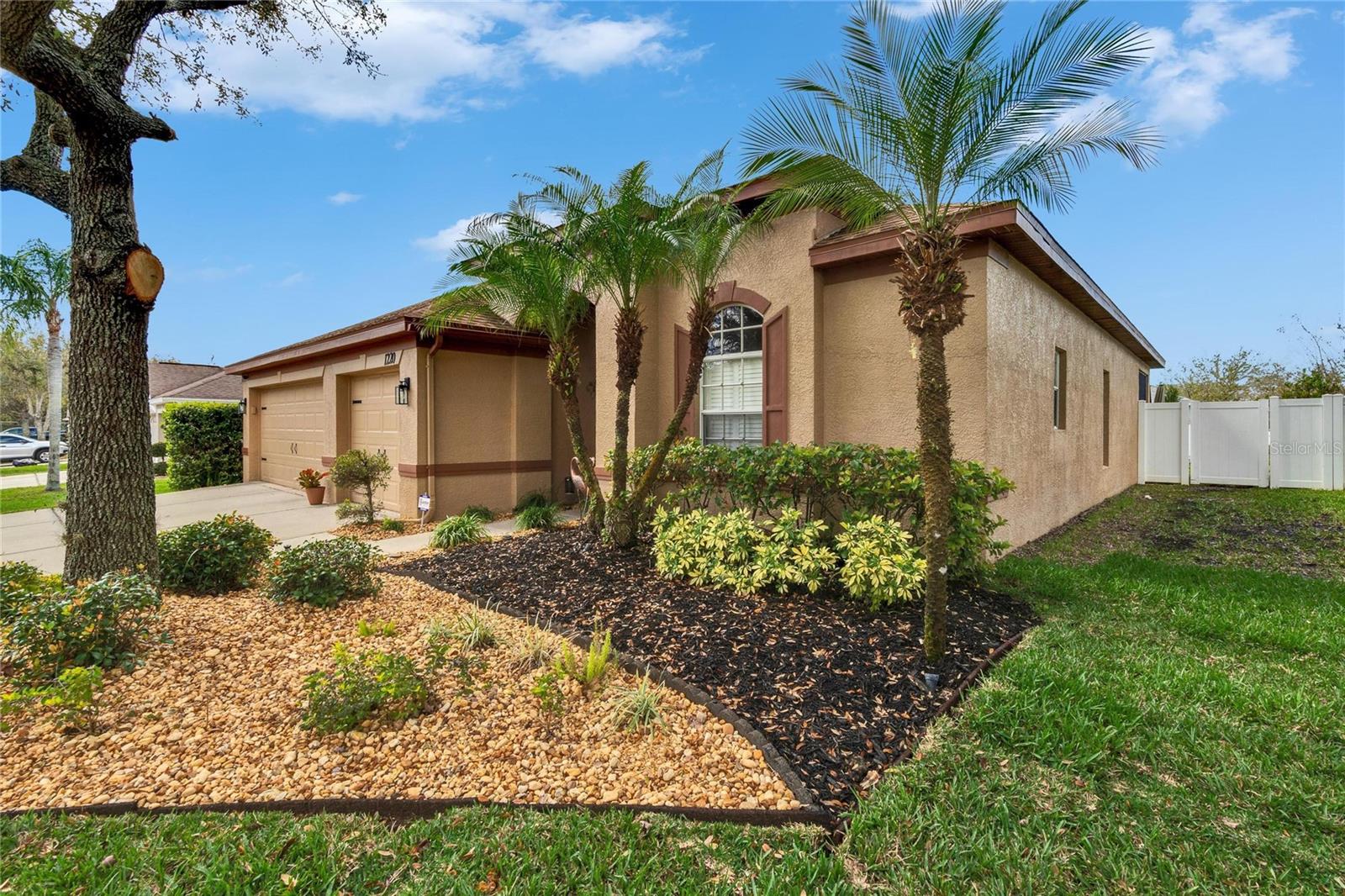 1220 EMERALD HILL WAY