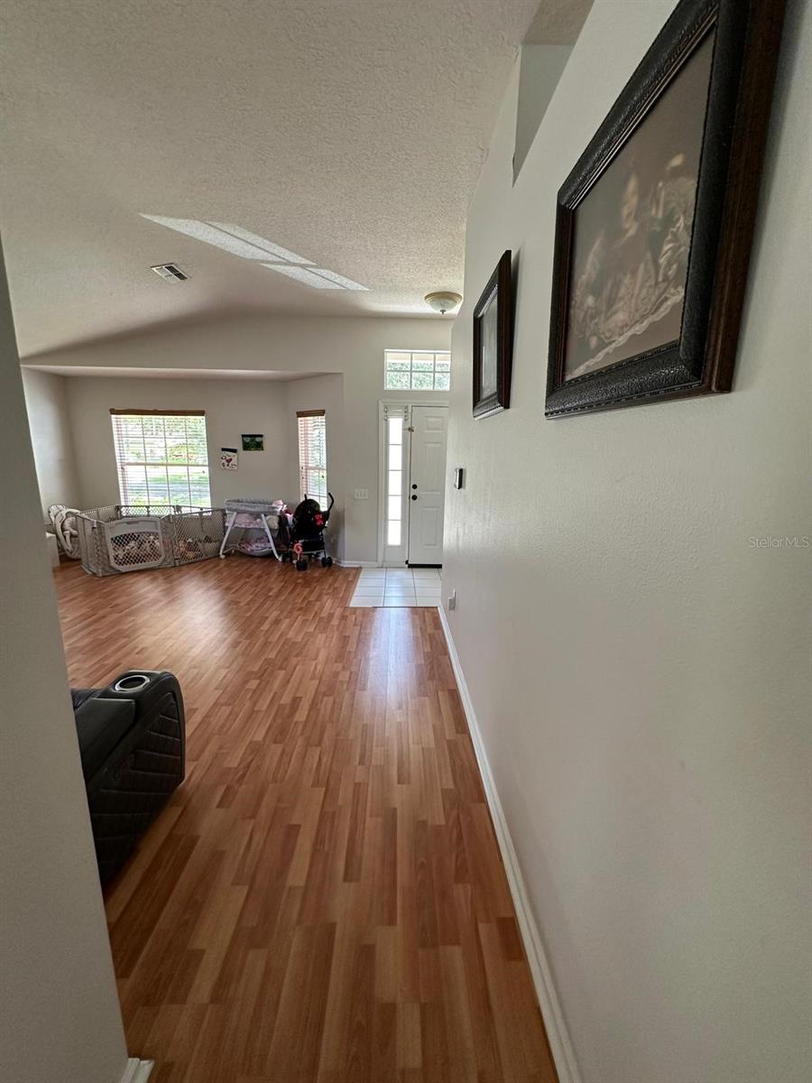 OAKSTEAD PRCL 9 & 10 - Residential Lease