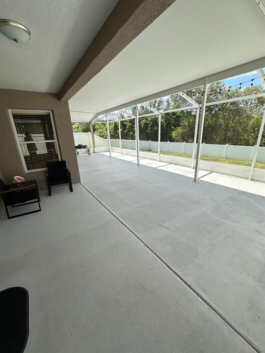 OAKSTEAD PRCL 9 & 10 - Residential Lease