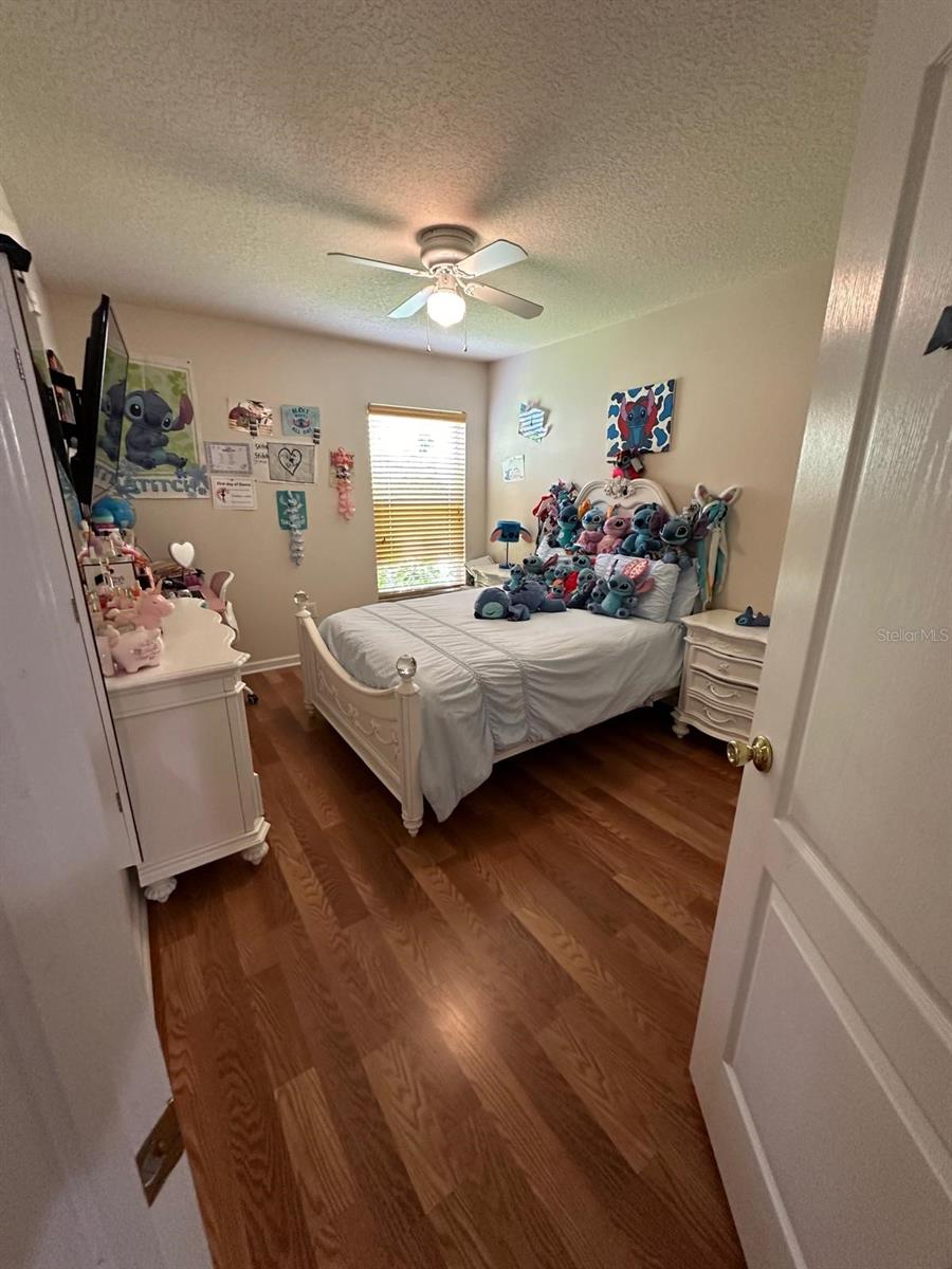 OAKSTEAD PRCL 9 & 10 - Residential Lease