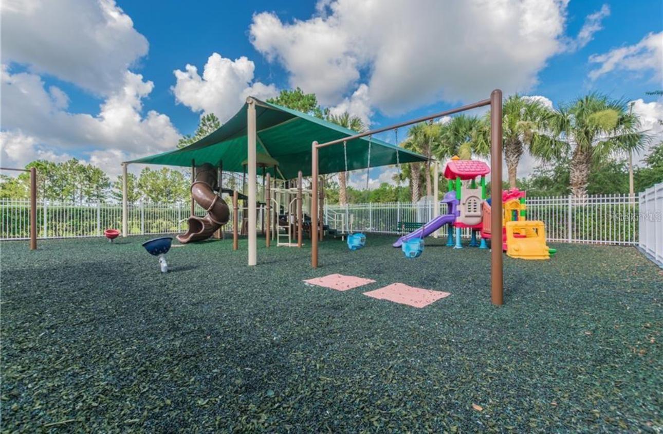 OAKSTEAD PRCL 9 & 10 - Residential Lease