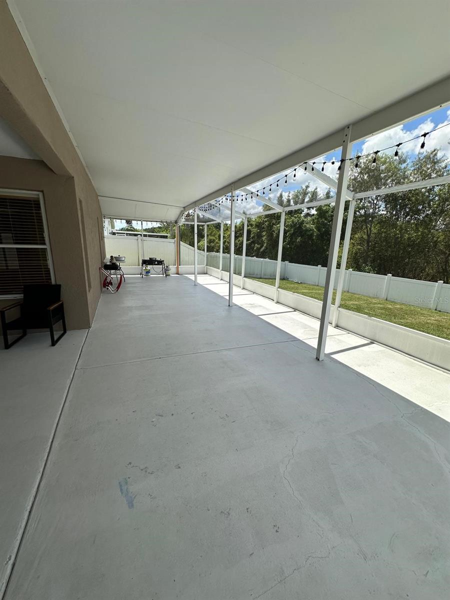 OAKSTEAD PRCL 9 & 10 - Residential Lease