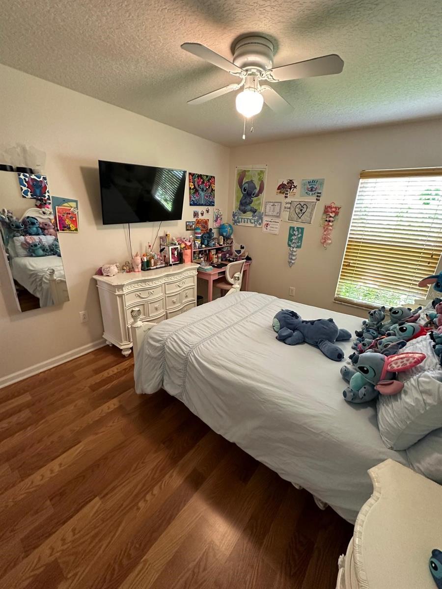 OAKSTEAD PRCL 9 & 10 - Residential Lease