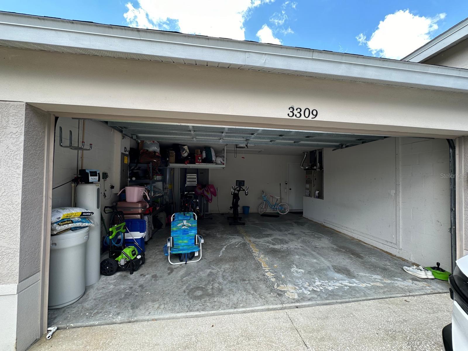 OAKSTEAD PRCL 9 & 10 - Residential Lease