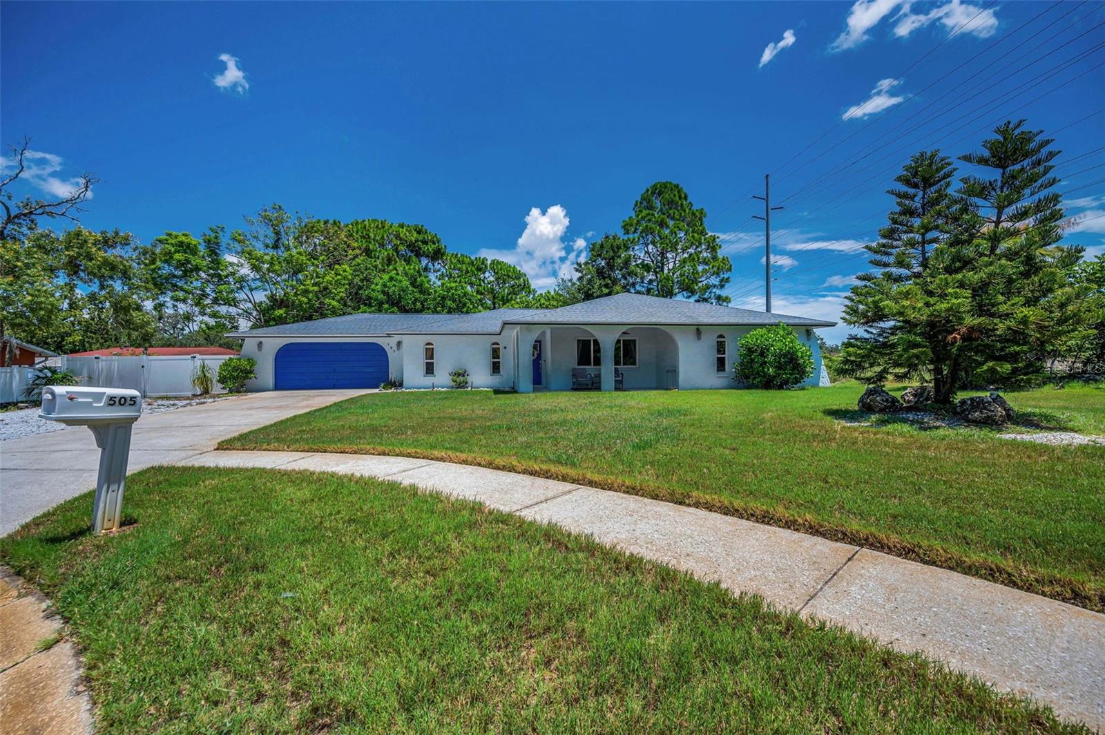 505 WHISPERING OAK DRIVE