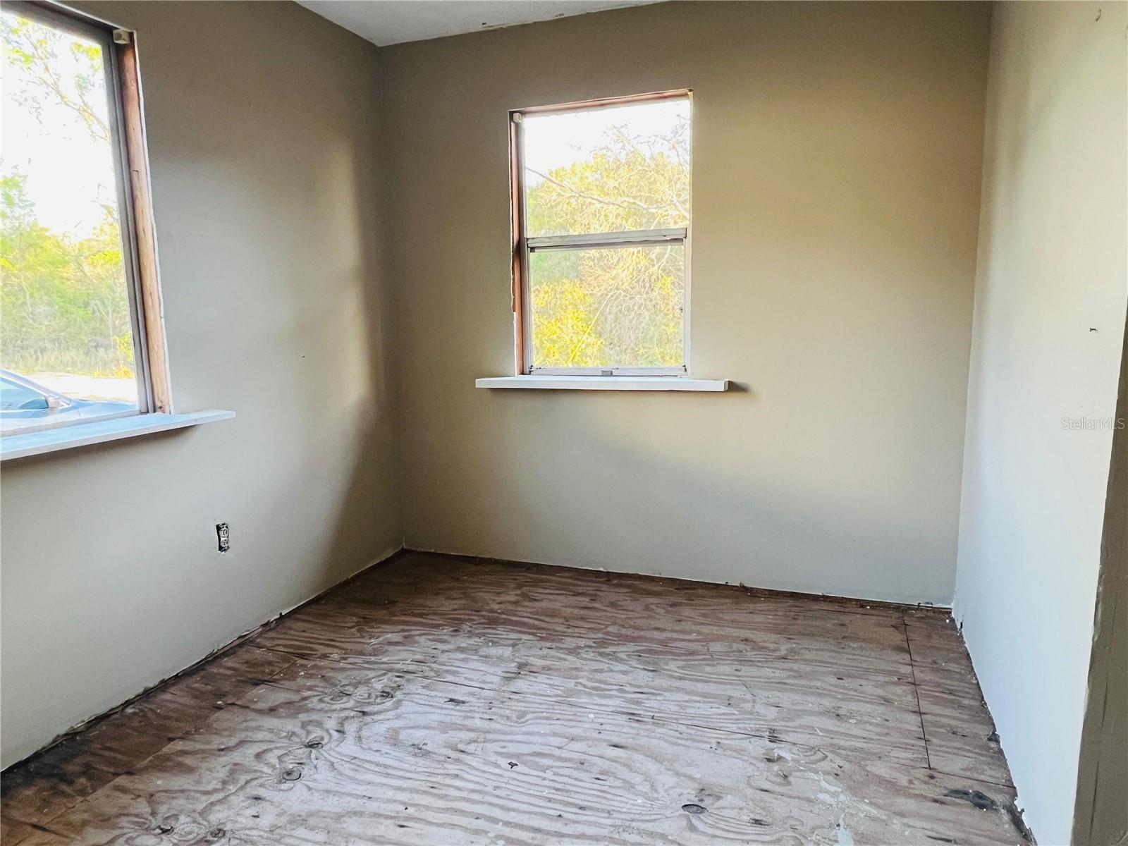 BIG SCRUB CAMPSITES - Residential