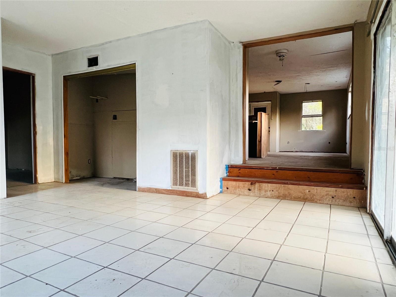 BIG SCRUB CAMPSITES - Residential