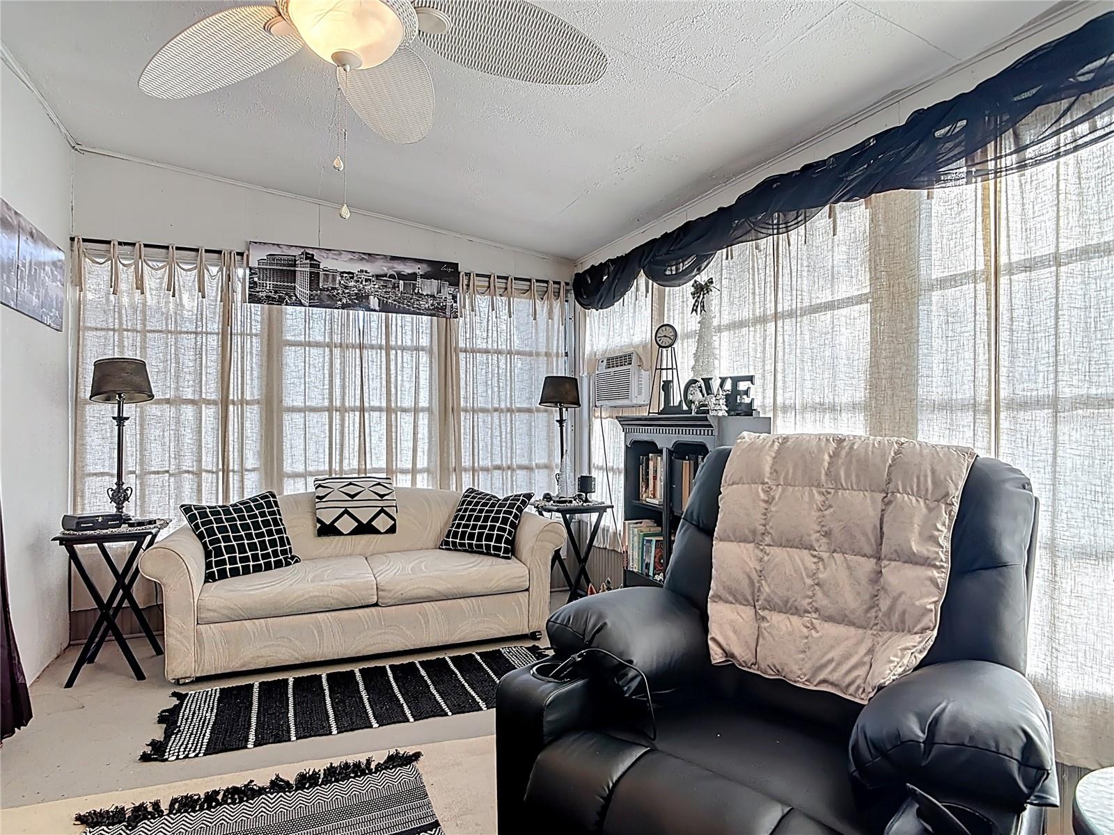 DELTONA LAKES UNIT 55 - Residential