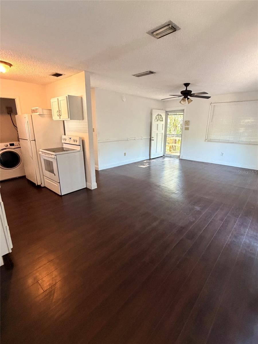 RANCH LAKE ESTATES UNIT 1 - Residential