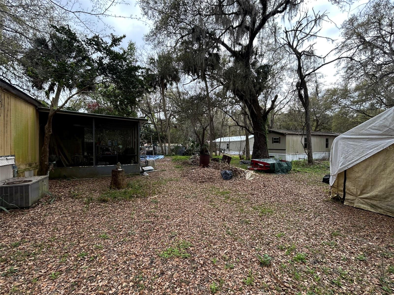 SQUIRREL HAVEN - Residential