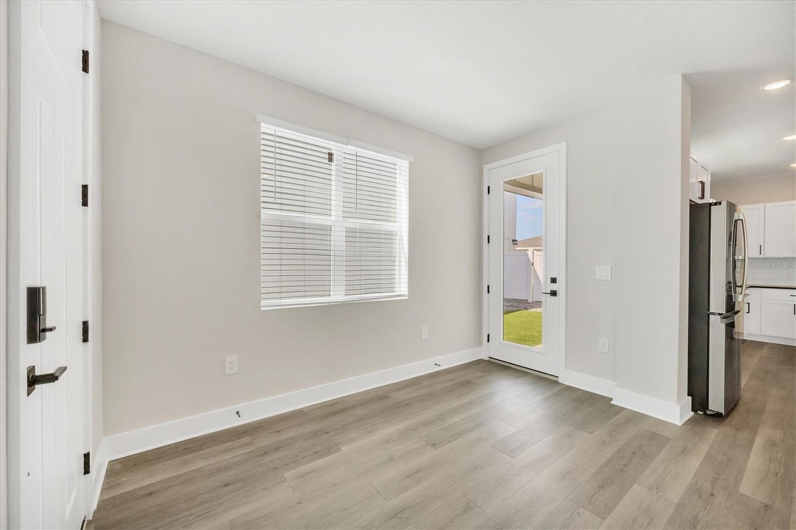 BB LIVING IN WELLEN PARK - Residential Lease